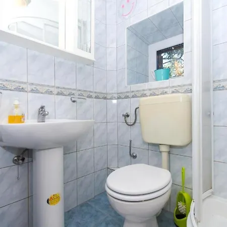 Little Sweet Stone House For 4, Seget, 20m To The *