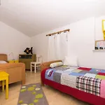 Little Sweet Stone House For 4, Seget, 20m To The *