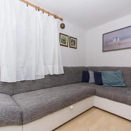 Little Sweet Stone House For 4, Seget, 20m To The *