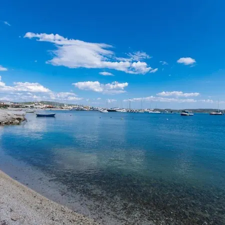 Nyaraló Little Sweet Stone House For 4, Seget, 20m To The Trogir