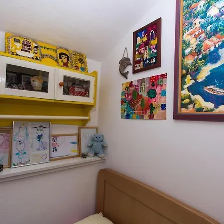 Little Sweet Stone House For 4, Seget, 20m To The Трогир