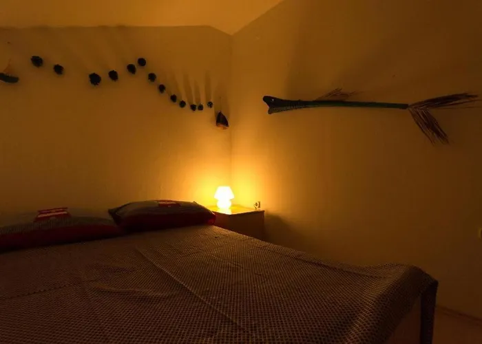 Vakantiehuis Little Sweet Stone House For 4, Seget, 20m To The Trogir