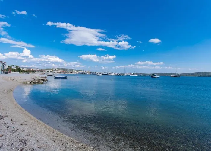 Nyaraló Little Sweet Stone House For 4, Seget, 20m To The Trogir