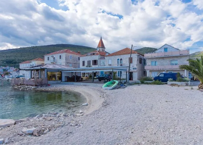 Little Sweet Stone House For 4, Seget, 20m To The *